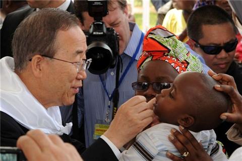 <EM>UN Secretary-General &nbsp;visits the polio-affected country </EM>