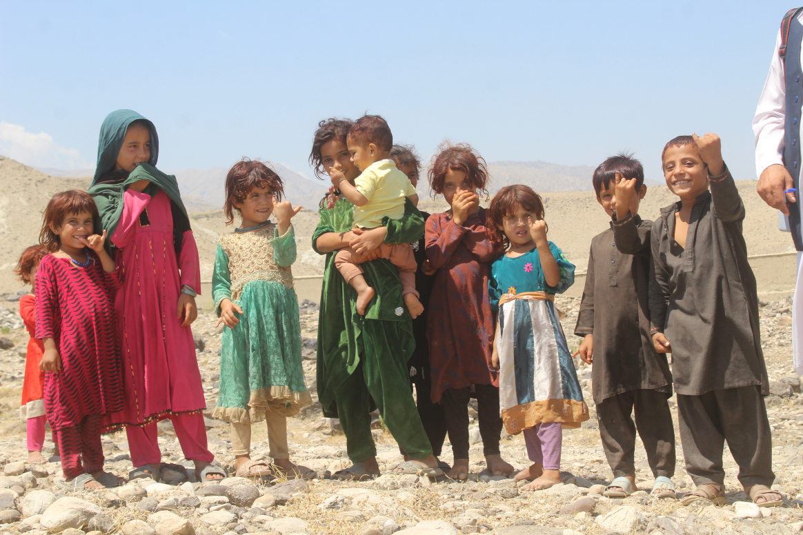 Children show their inked fingers - a sign they have been vaccinated against polio. © WHO/Afghanistan