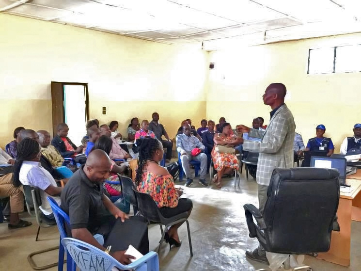 Orientation session on mOPV2 safe handling in Likasi, Haut Katanga province. © WHO/DRC