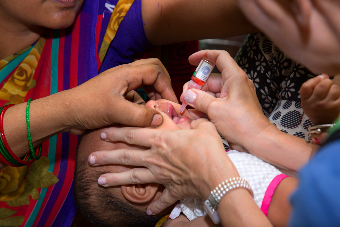 Vaccinating every child is the best way to end polio. © Rotary International.